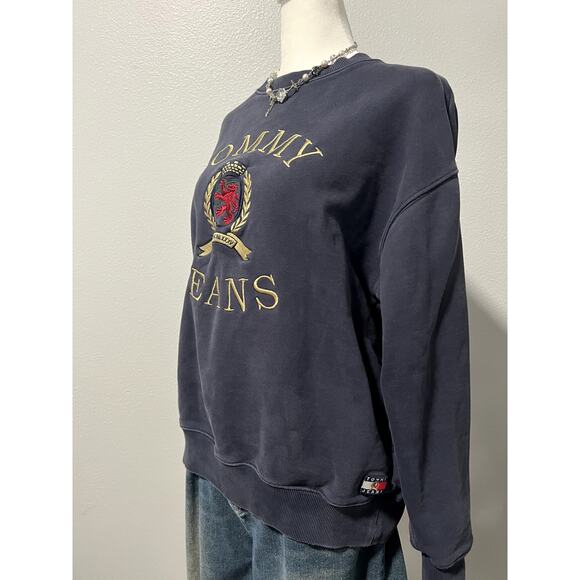 Tommy Hilfiger Vintage Sweatshirt - Picture 2 of 6